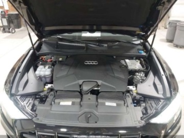 Audi Q8 2022 Audi Q8 2022 AUDI Q8 PREMIUM PLUS 55 TFSI QUATTRO TIPTRONIC 3.0 Benzyna, zdjęcie 19