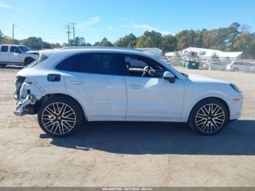 Porsche Cayenne III 2024 Porsche Cayenne 2024r.,4x4, 3.0L 3.0 Benzyna 348KM, zdjęcie 4