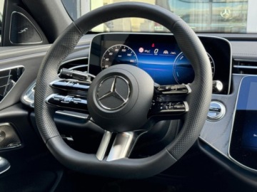 Mercedes Klasa E W214 2025 E Klasa 300 e 4-Matic AMG 2.0 (333KM) 2025, zdjęcie 4