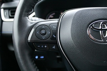 Toyota RAV4 V SUV 2.5 Hybrid Dynamic Force 218KM 2021 Toyota RAV-4 SELECTION 2.5 HYBRID Salon Polska GWARANCJA SelectCar+ FV 23%, zdjęcie 32