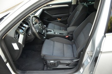 Volkswagen Passat B8 GTE Variant 1.4 TSI Plug-In-Hybrid 218KM 2016 ZAREJESTROWANY 1.4TSI GTE 218KM PLUGIN HYBRID SERWIS NAVI NOWY ROZRZĄD!, zdjęcie 20