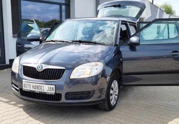 Skoda Fabia II Hatchback 1.4 i 16V 85KM 2007 Skoda Fabia 1,4 MPI Klima 86 km, zdjęcie 4