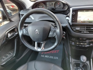Peugeot 2008 I SUV Facelifting 1.2 PureTech 110KM 2019 Peugeot 2008 Automat Klimatronik Komputer Tempomat 1.2 Benzyna 110KM, zdjęcie 18