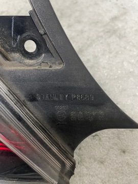 SVĚTLO LEVÝ ZADNÍ HONDA CRZ CR-Z