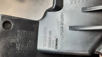 DRŽÁKY OSTŘIKOVAČE LEVÉ 30698146 VOLVO XC70
