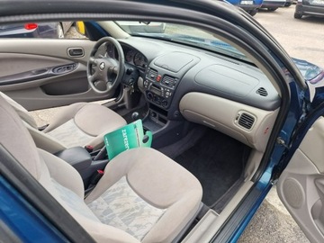 Nissan Almera II Hatchback 1.5 90KM 2003 Nissan Almera 1.5 Benzyna 90 KM, Klimatyzacja, El., zdjęcie 14