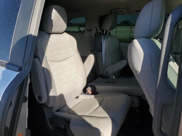 Toyota Sienna III 2024 Toyota Sienna LE 2024 2.5l 2.5 Hybryda 245KM, zdjęcie 11
