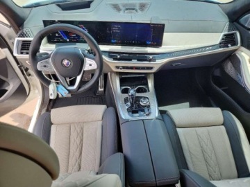 BMW X7 2026 BMW X7 Alpina Xb7 2026 4.4 Benzyna 631KM, zdjęcie 8