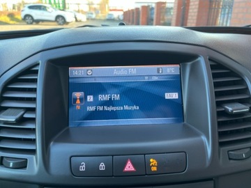 Opel Insignia I Sports Tourer 2.0 CDTI ECOTEC 160KM 2011 Opel Insignia 2.0 diesel 160 KM 6 biegow zarej w PL zadbany mozliwa za, zdjęcie 9