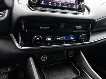 Nissan Qashqai III Crossover 1.3 DIG-T MHEV 158KM 2022 NISSAN Qashqai 1.3 DIG-T mHEV Acenta 2WD Suv 158KM 2022, zdjęcie 16