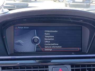 BMW Seria 3 E90-91-92-93 Touring E91 2.0 320i 170KM 2011 BMW 3 Touring (E91) 320 i 170 KM Nawigacja, Półskóry, Panorama, BI-Ksenony,, zdjęcie 28