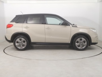 Suzuki Vitara III SUV 1.6 VVT 120KM 2017 Suzuki Vitara 1.6 VVT, Salon Polska, zdjęcie 5