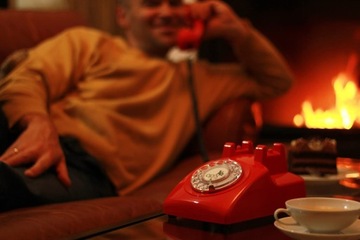 Opis Technology GmbH Telefon w stylu retro, Logo