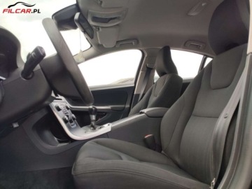 Volvo S60 II Sedan 1.6 D2 115KM 2011 Volvo S60 GWARANCJA Zarejestrowany Udok. przebieg 148tys km MozliwaZamiana, zdjęcie 5