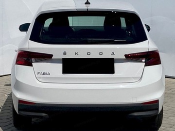 Skoda Fabia IV 1.0 TSI 95KM 2025 SKODA Fabia Edition 130 1.0 TSI Hatchback 95KM 2025, zdjęcie 3
