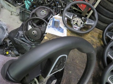 РУЛЕВОЕ КОЛЕСО INITIALE PARIS RENAULT