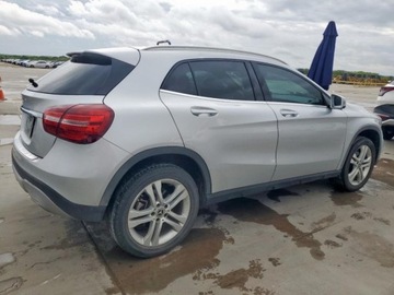 Mercedes GLA II 2020 Mercedes-Benz GLA 2020, 2.0L, od ubezpieczalni 2.0 Benzyna 211KM, zdjęcie 5