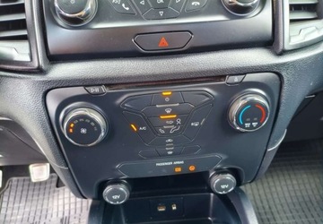 Ford Ranger V Pojedyncza kabina Facelifting 2019 2.0 EcoBlue 130KM 2019 Ford Ranger Ford Ranger 2.0 Diesel 130KM, zdjęcie 22
