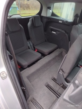 Peugeot 5008 I Minivan Facelifting 2.0 BlueHDi 150KM 2016 PEUGEOT 5008 (0U_, 0E_) 2.0 HDi 150 / BlueHDi 150 150 KM, zdjęcie 9