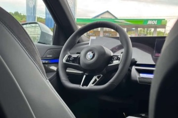 BMW Seria 5 G90-91 2026 BMW Seria 5 Duzy Rabat Kamera cofania Ogrzewanie foteli i kierownicy, zdjęcie 7