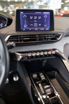 Peugeot 3008 II Crossover Facelifting  1.5 BlueHDi 130KM 2023 Peugeot 3008 1.5 BlueHDi GT SS EAT8 1.5 Diesel 130KM, zdjęcie 33