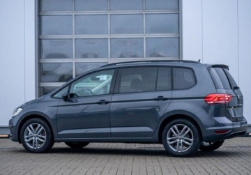 Volkswagen Touran III 1.5 TSI EVO 150KM 2026 Volkswagen Touran Climatronic, LED, pakiet zimowy, dostepny od reki 1.5, zdjęcie 1