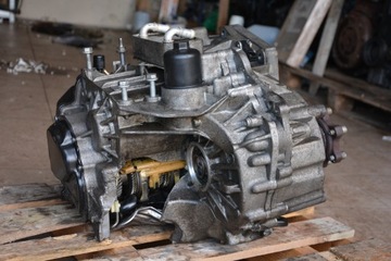 КОРОБКА ПЕРЕДАЧ VW PASSAT B7 2.0 TDI DSG NJK