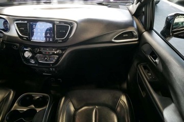 Chrysler Pacifica II 3.6 V6 291KM 2019 Chrysler Pacifica 3.6L V6 Pentastar 291KM StowN Go WersjaSKameraMonitoryMe, zdjęcie 14