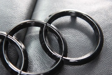 ПРЕМИУМ ЭМБЛЕМА ЗНАК AUDI Логотип спереди Маски A3 A4 A5 A6 273x94 мм