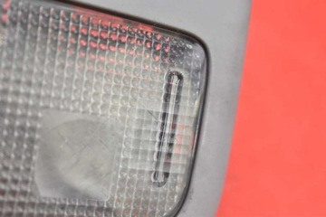 LAMPA OSVĚTLENÍ INTERIÉR PŘEDNÍ TOYOTA YARIS 2 II 06R