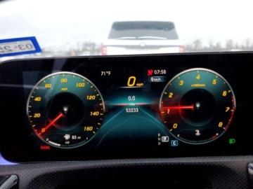 Mercedes Klasa A W177/V177 2021 Mercedes-Benz Klasa A 2021 Mercedes-Benz A-Class A 220 Sedan 2.0 Benzyna, zdjęcie 11