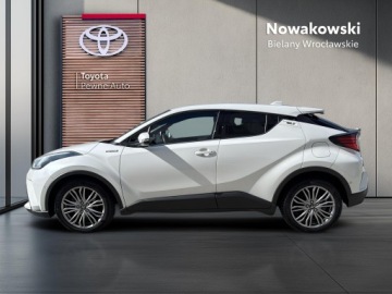 Toyota C-HR I Crossover Facelifting 1.8 Hybrid 122KM 2021 Toyota C-HR 1.8 Hybrid Executive 1.8 Hybrid Execut, zdjęcie 3