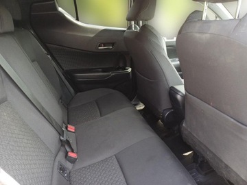 Toyota C-HR I Crossover Facelifting 1.8 Hybrid 122KM 2022 Toyota C-HR 1.8 Hybrid Style 1.8 Hybrid Style, zdjęcie 9