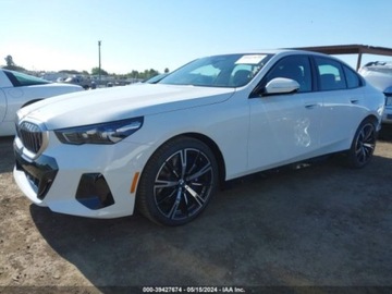 BMW Seria 5 G90-91 2024 BMW Seria 5 2024r., 4x4, 3.0L 3.0 Hybryda 375KM, zdjęcie 1