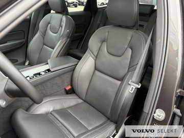 Volvo XC60 II 2024 Volvo XC 60 XC60 T6 Plug-In | AWD | Ultra Bright |, zdjęcie 25