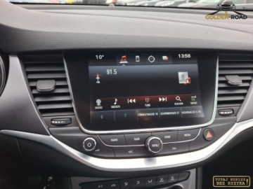 Opel Astra K Hatchback 5d 1.6 CDTI 95KM 2016 Opel Astra 1,6 cdti klima elektryka wspomaganie alu navi oplacona 1.6, zdjęcie 13