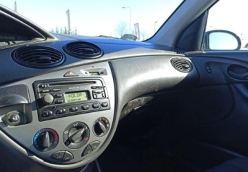 Ford Focus I Kombi 1.8 16V 115KM 2002 Ford Focus Ford Focus 1.8 Benzyna 115KM, zdjęcie 12