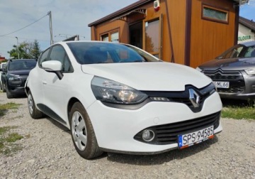 Renault Clio IV Hatchback 5d ENERGY dCi 90KM 2015 Renault Clio 2015r SALONOWY. 1.5 DCI. Uszkodzony tyl. Jezdzi. 1.5 Diesel, zdjęcie 2