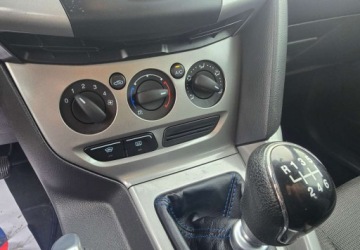 Ford Focus III Kombi Facelifting 1.6 TDCi 115KM 2014 Ford Focus DO WYNAJECIA Ford Focus 1.6 TDCi 1.6 Diesel 115KM, zdjęcie 22