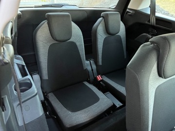 Citroen Grand C4 Picasso II Grand Picasso Facelifting 1.6 BlueHDi 120KM 2017 Citroen C4 Grand Picasso 1.6 diesel 120 KM 6 biegow 7 miejsc zarej w PL, zdjęcie 23