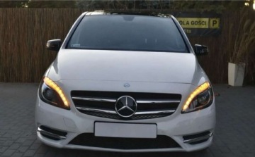Mercedes Klasa B W246 Sports Tourer 200 CDI BlueEFFICIENCY 136KM 2014 Mercedes-Benz Klasa B Mercedes-Benz Klasa B 1.8 Diesel 136KM