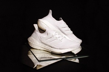 ADIDAS ULTRABOOST 21