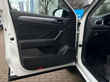 Volkswagen T-Roc I SUV Facelifting 1.5 TSI ACT 150KM 2023 Volkswagen T-Roc LED IQ.Light| Virtual Cockpit| Bl, zdjęcie 9