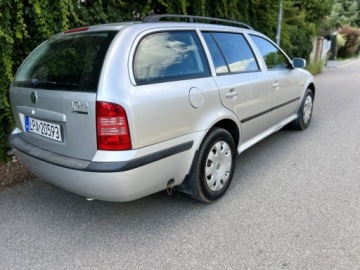 Skoda Octavia II Kombi 1.6 MPI 102KM 2006 Skoda Octavia Skoda Octavia 1.6 BenzynaLPG 102KM, zdjęcie 2