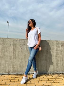 Bluzka damska biała Włoska produkcja t-shirt biały na wiosnę lato