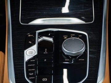 BMW X5 G05 SUV Facelifting 3.0 30d 298KM 2025 BMW X5 xDrive30d Sport Suv 3.0 (298KM) 2025, zdjęcie 9