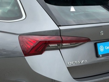 Skoda Octavia IV Scout 1.5 TSI ACT 150KM 2022 Skoda Octavia Virtual Cockpit, tempomat, kamera cofania 1.5 Benzyna 150KM, zdjęcie 9