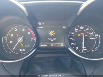 Alfa Romeo Giulia II Sedan Facelifting 2.0 Turbo 280KM 2020 Alfa Romeo Giulia 2020 Alfa Romeo Giulia RWD 2.0 Benzyna 280KM, zdjęcie 12