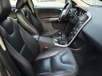Volvo XC60 I SUV 2.0 D3 136KM 2013 Volvo XC60 D3, Skóra, Navi, Klima, Klimatronic, zdjęcie 8