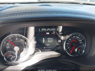  RAM 1500 Laramie 57 Box 2023 5.7l 5.7 Benzyna 395KM, zdjęcie 10